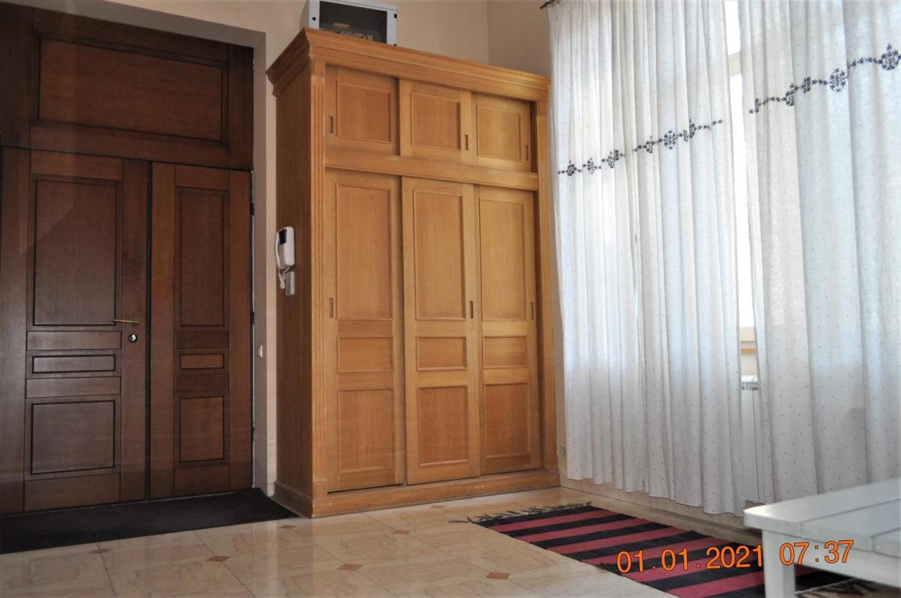 Great 144 Sq.M. Apartment In The Center Of เคียฟ ภายนอก รูปภาพ