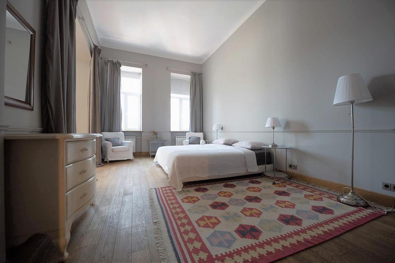Great 144 Sq.M. Apartment In The Center Of เคียฟ ภายนอก รูปภาพ